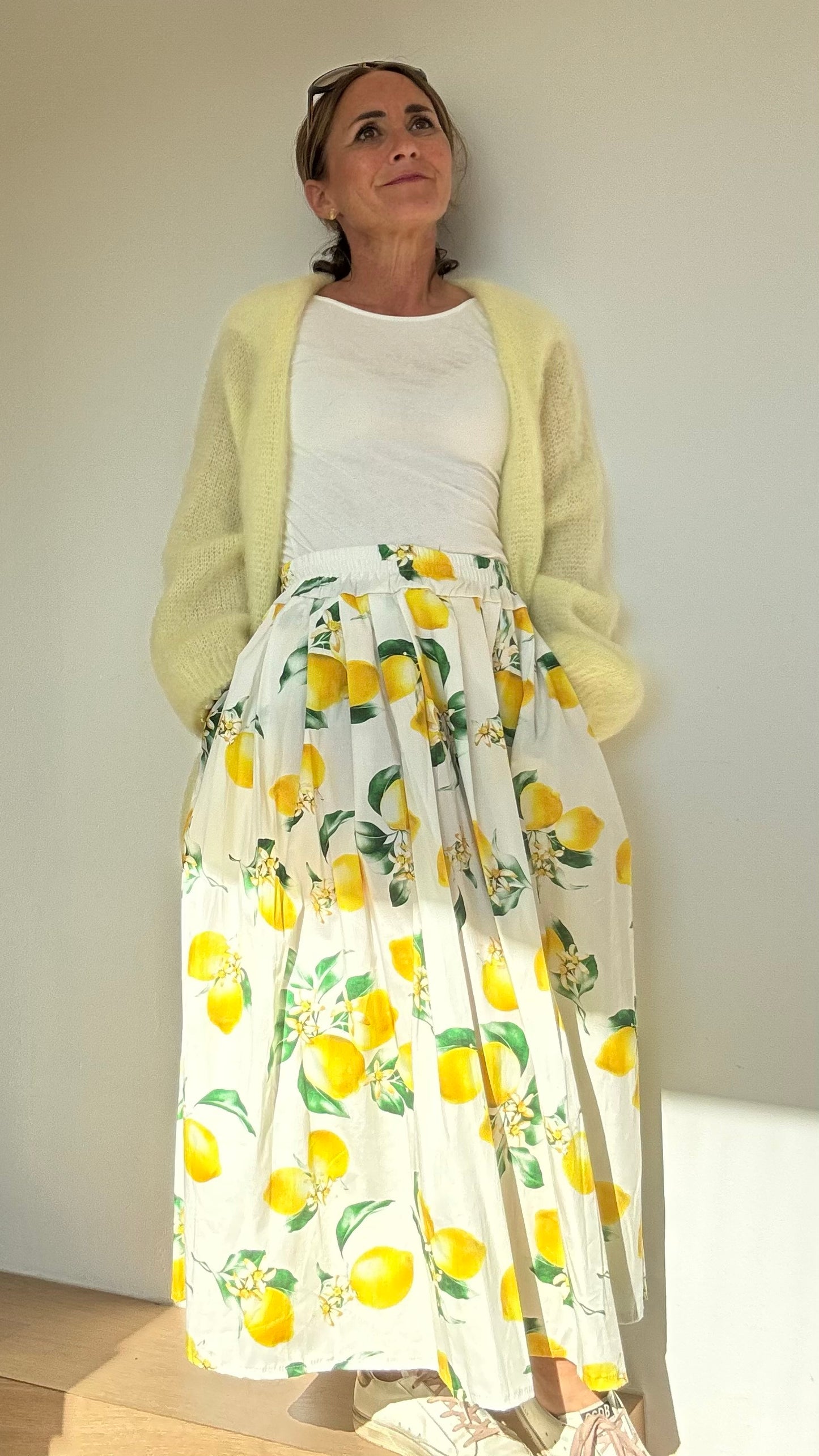 Sommerlicher Baumwollrock mit Zitronenprint, A-Linie, 79 cm Länge