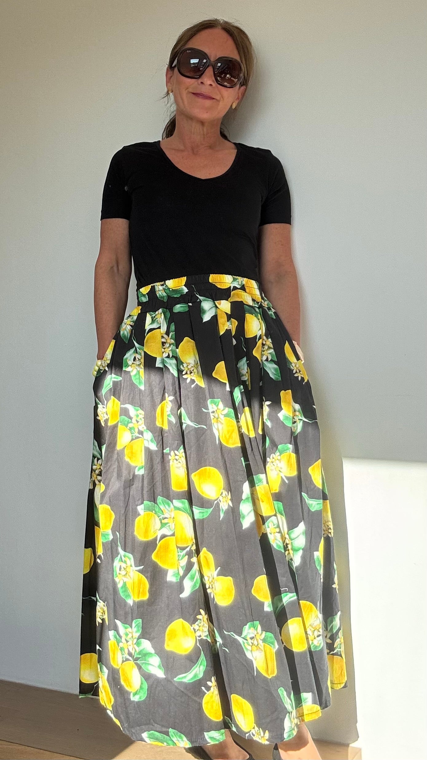 Sommerlicher Baumwollrock mit Zitronenprint, A-Linie, 79 cm Länge