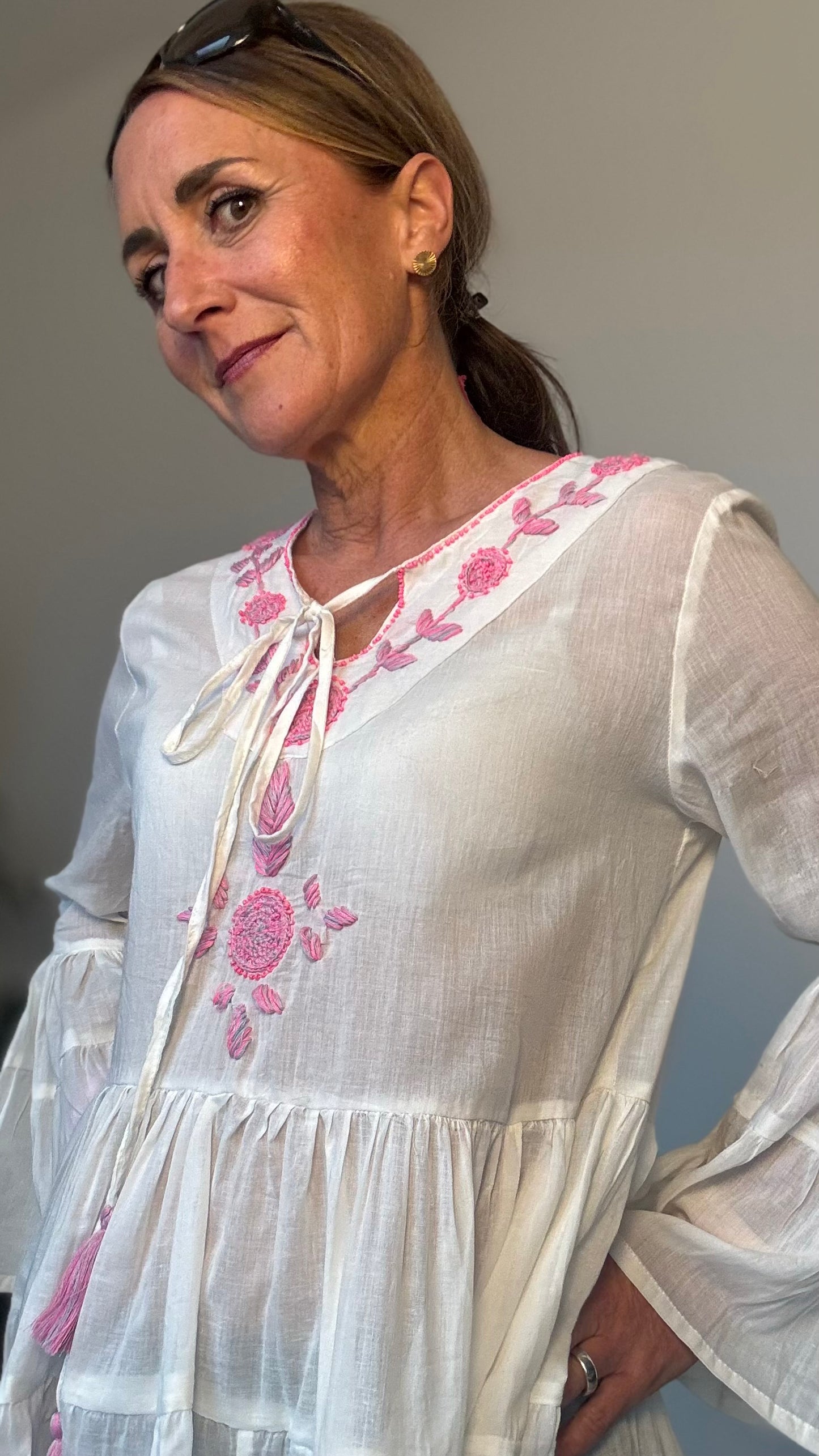 Boho-Traum: Tunika mit Stickerei und Volants