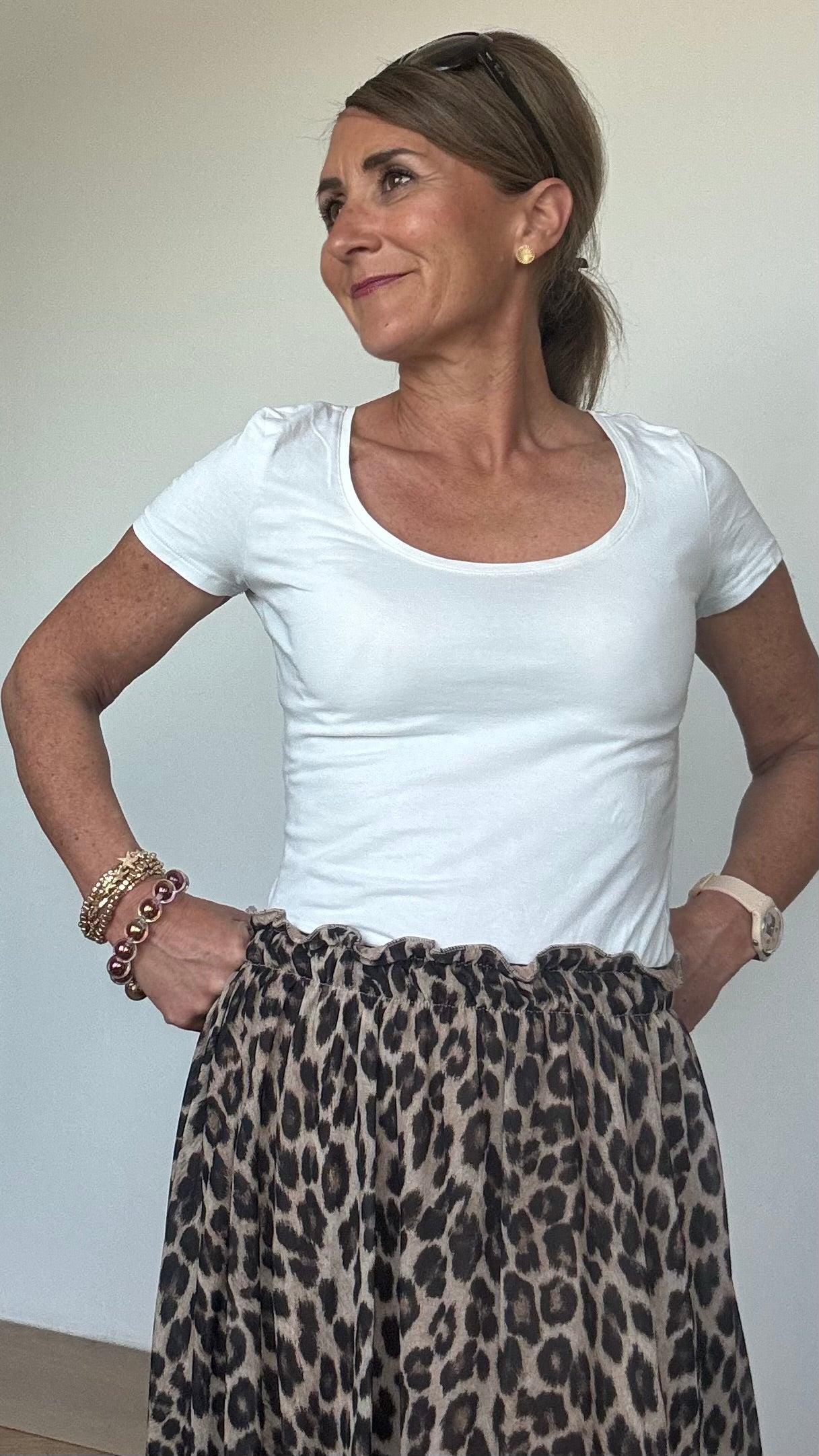 Wild & Elegant: Leo-Print Volant-Rock in Dark & Light
