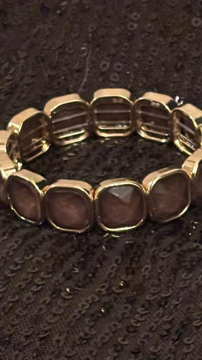 Crystal Glow – Dark Taupe Luxe  das edle Kristallarmband mit tiefer, warmer Nuance