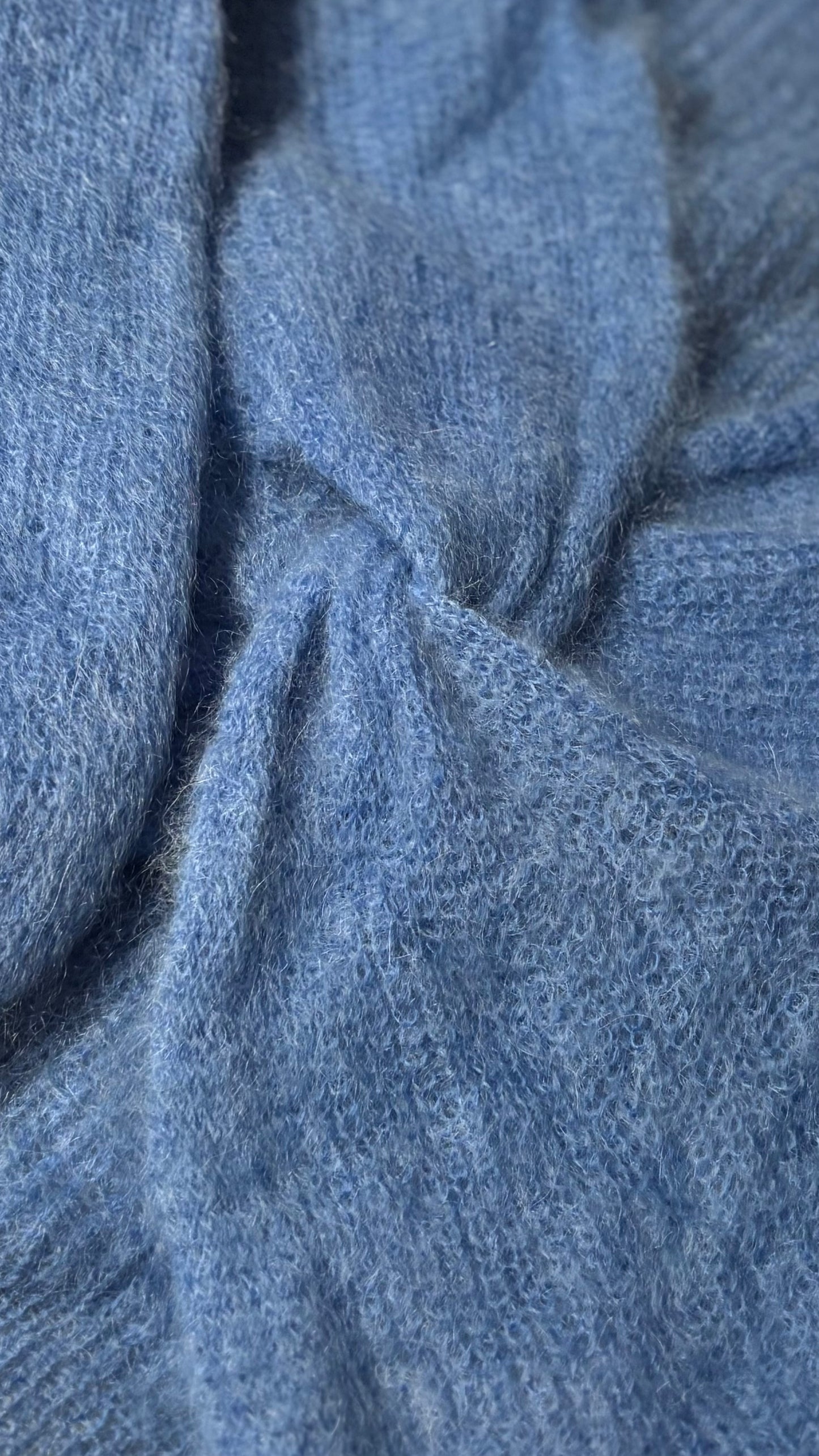 Twist & Cozy Pullover – Leichter Kid-Mohair-Strick für das ganze Jahr