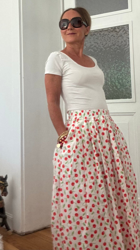 Cherry Blossom Skirt - Mit Kirschen zum Verlieben