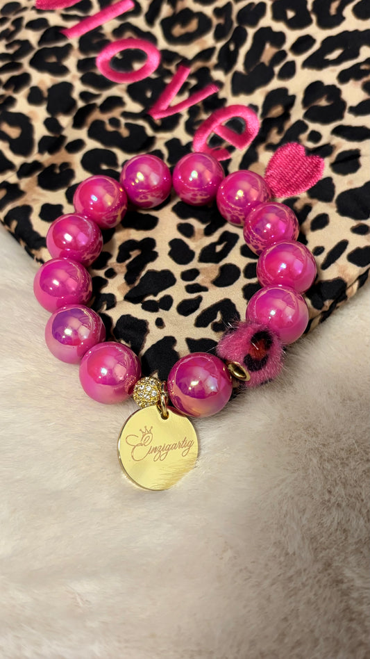 Perlenarmband Leo Love in Plum mit Cozy Leo Perle