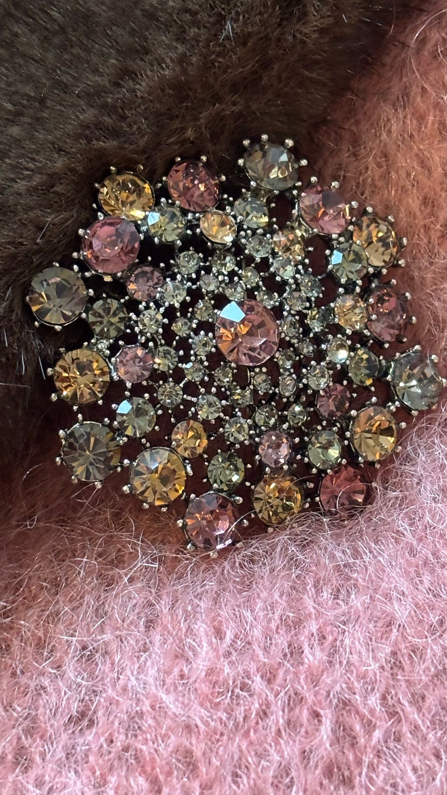 Sparkle Bloom Brosche – in drei Farbwelten