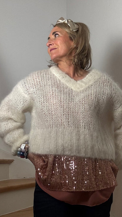 Cropped Elegance Pullover - Luxus trifft cozy Chic