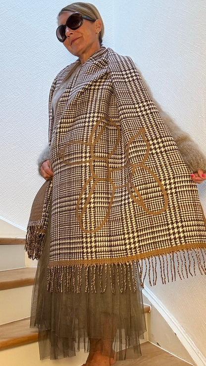 Balloon Dog Scarf - Kuschliger Eyecatcher, der gute Laune macht