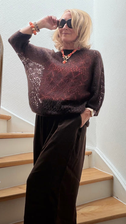 Soft Whisper Knit - federleichter Lochmusterpulli