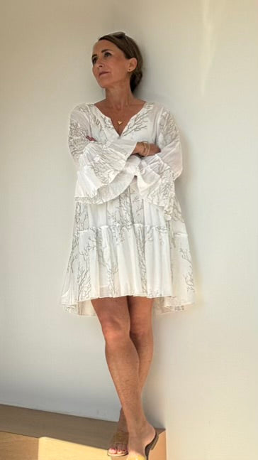Leichte Sommer-Eleganz – das COPENHAGEN Kleid von Isla Bonita by SIGRIS