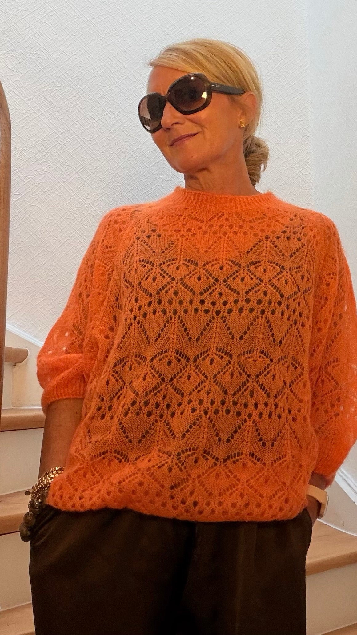 Soft Whisper Knit - federleichter Lochmusterpulli