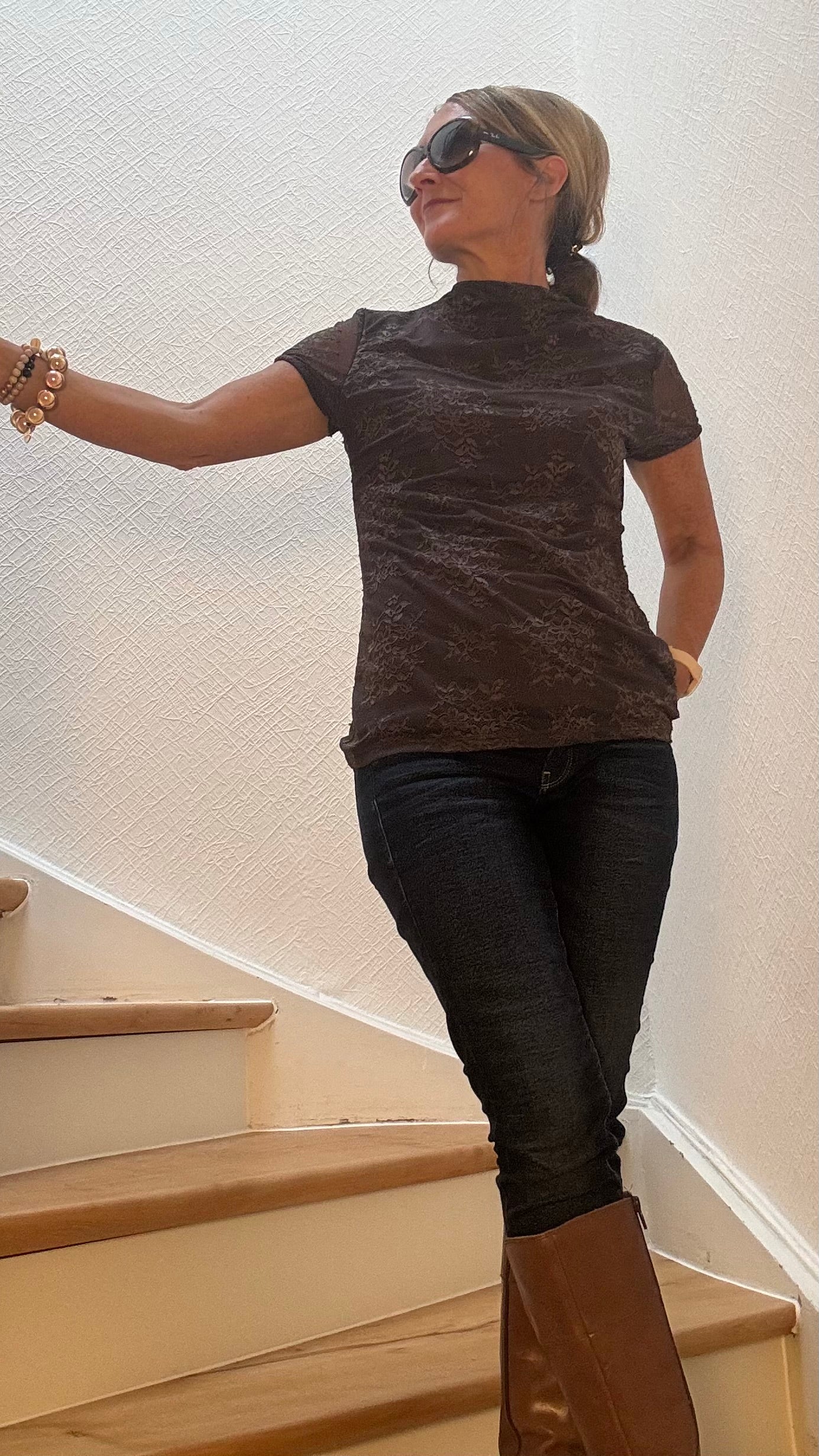 Mystic Lace Shirt – Verspielte Spitze mit modernem Twist