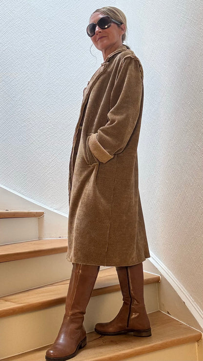 Cozy Chic Mantel – Niki-Cord trifft lässige Eleganz