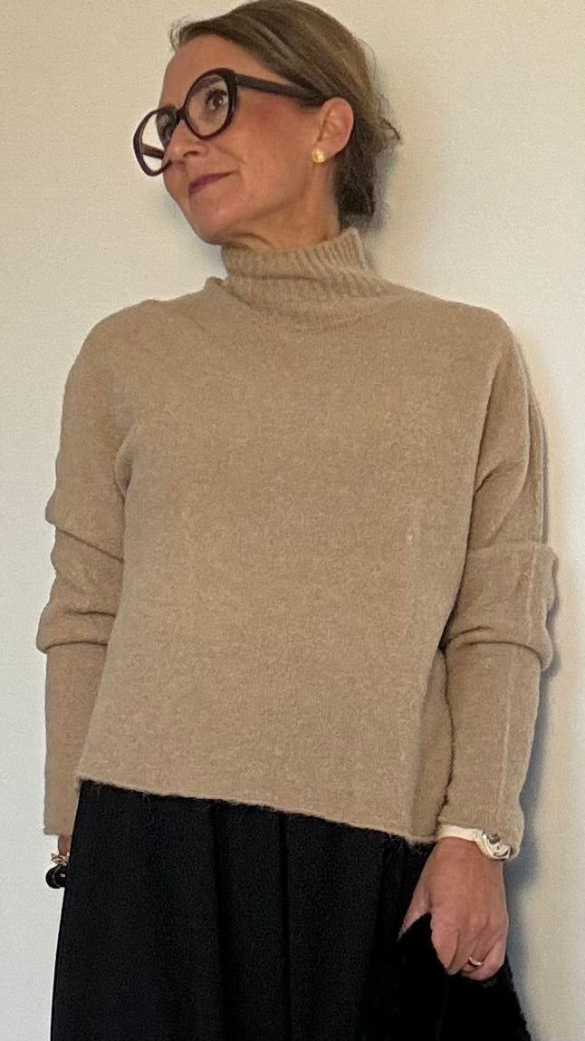 Cozy Layered Pullover mit Stehkragen in verschiedenen Farben