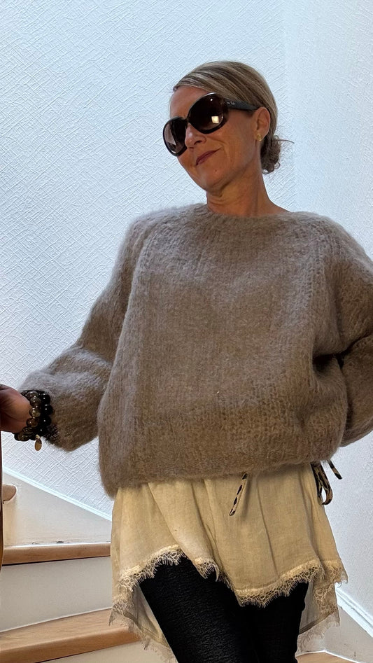 Soft Delight Pullover aus Kid Mohair, kastiger Schnitt mit Rundhalsausschnitt & 3/4-Ärmeln, leicht transparent, Farben Schwarz, Taupe & Beige, Länge 54 cm