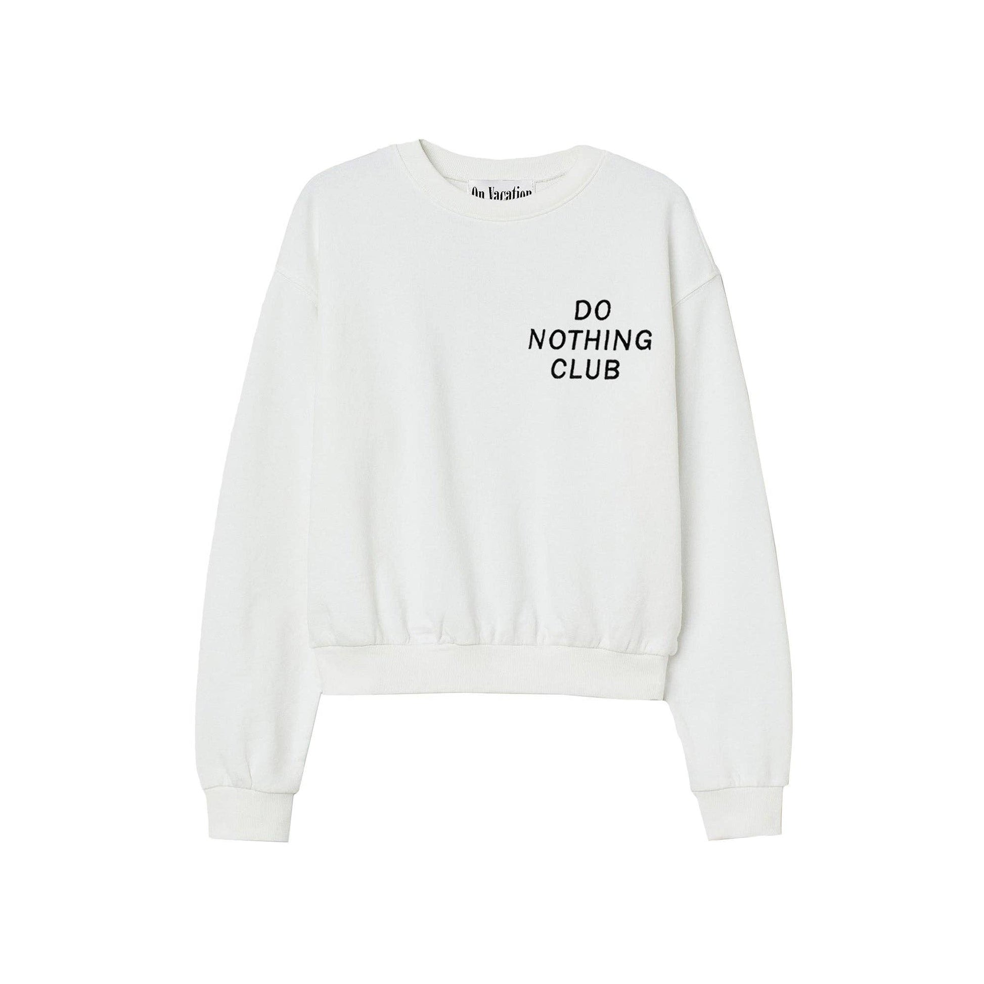 Weißes Sweatshirt mit dunkel blauer Aufschrift Do Nothing Club. Details findest du in der Produktbeschreibung.